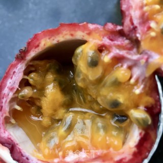 百香果酸奶碗步骤3 百香果酸奶碗步骤3