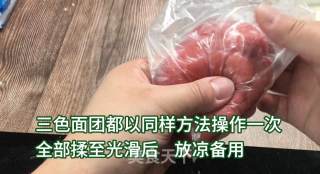 三色冰皮月饼，亲子美食，和孩子一起做吧，软糯可口甜品步骤7