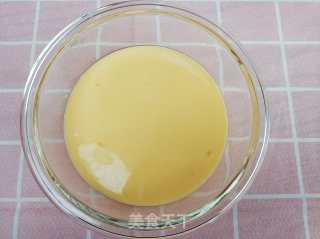 不用打发蛋清没有淀粉也能做酸奶蛋糕步骤6 不用打发蛋清没有淀粉也能做酸奶蛋糕步骤6
