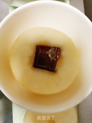 止咳化痰蜂蜜蒸梨步骤3